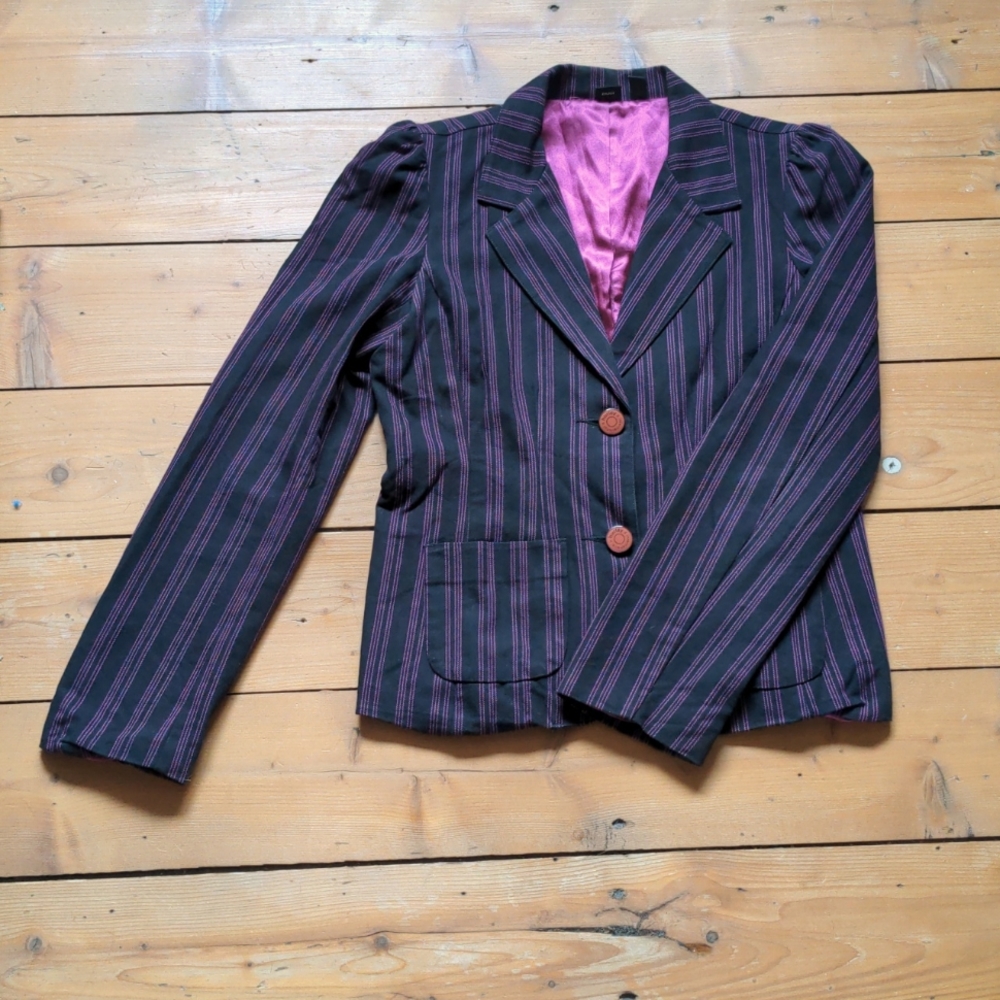 96-HURLEY funky blazer